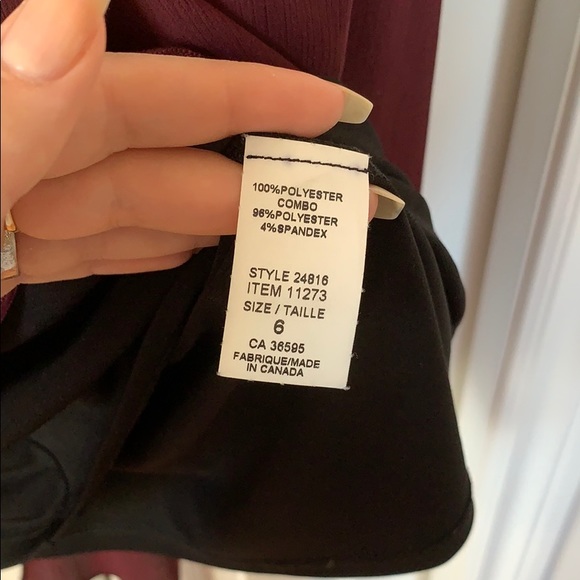 Mid thigh dress - Picture 6 of 8